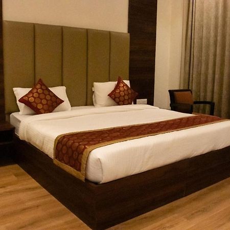 Sourav Park Inn Agra (Uttar Pradesh) Exterior photo